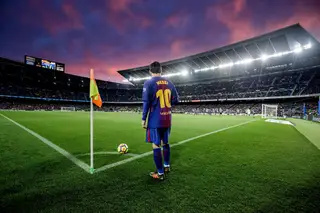 Oficial: Messi vai ficar no Barcelona. E atira-se a Bartomeu por não o deixar sair: "Não cumpriu a palavra"