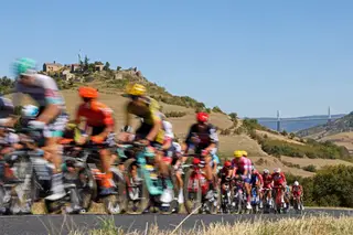 Volta a França: E tudo o vento levou na segunda vitória de Wout van Aert