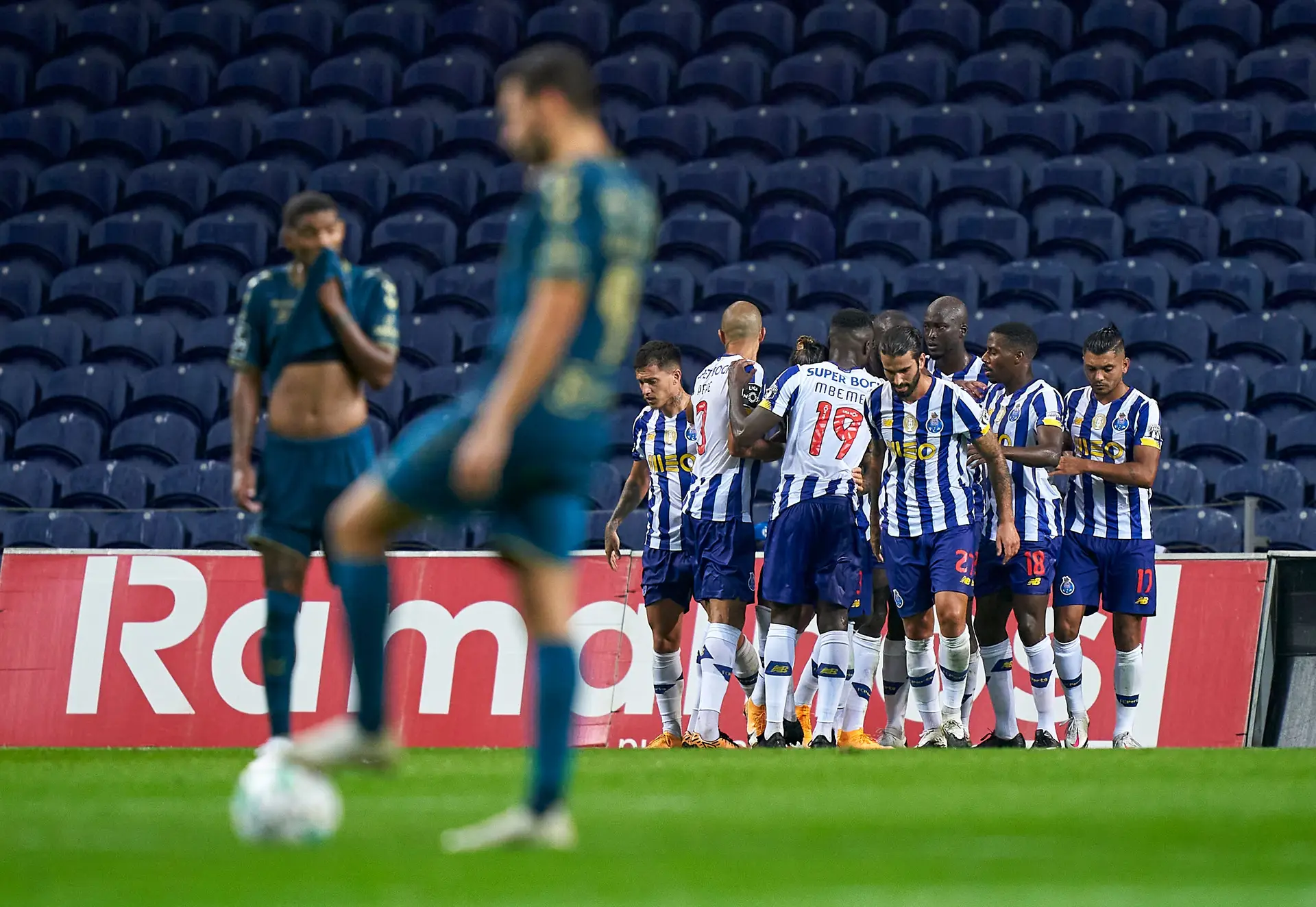 Morreu Dito, antigo jogador de Sp. Braga, Benfica e FC Porto - TVI