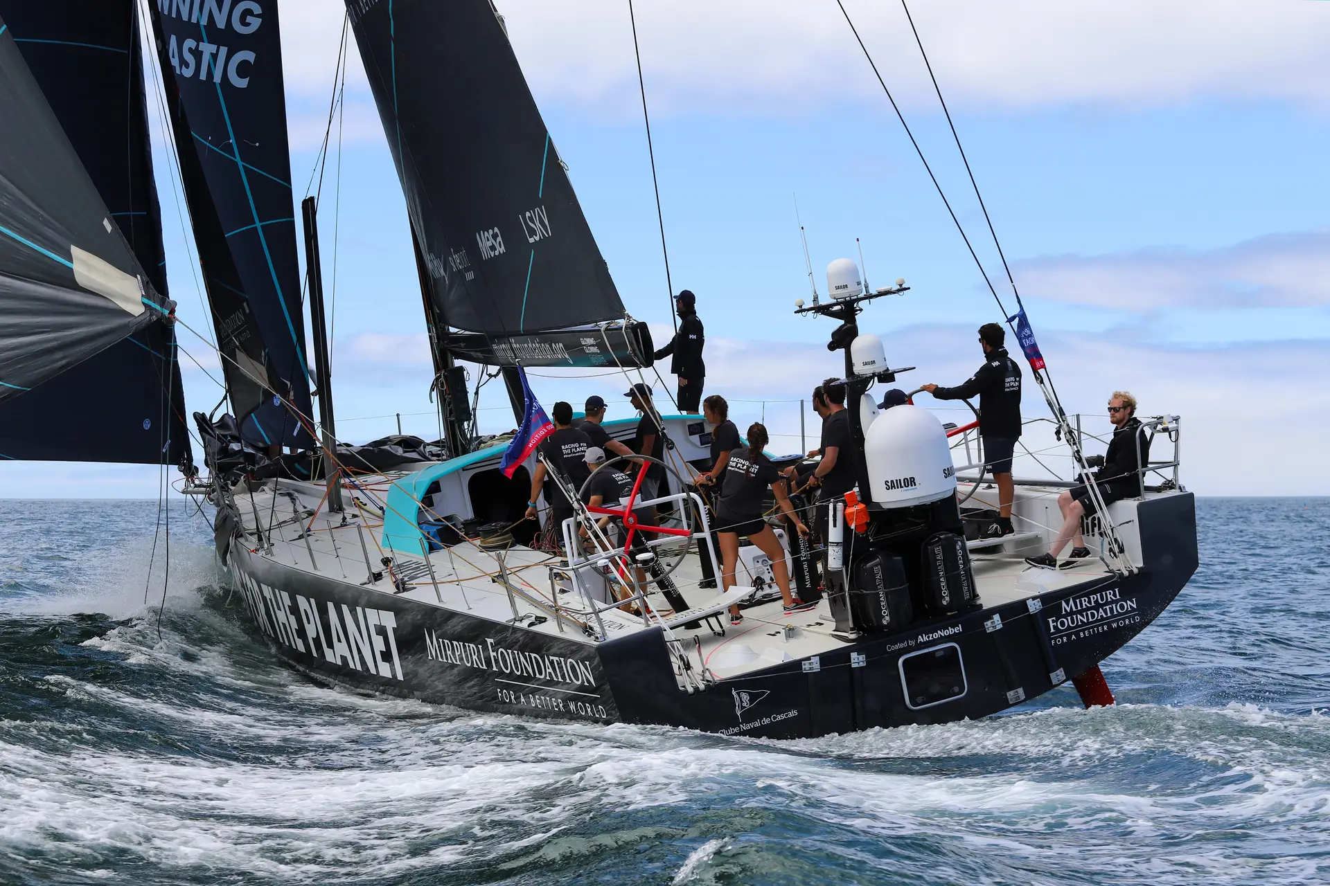 Único barco português na The Ocean Race luta pela vitória e pelo