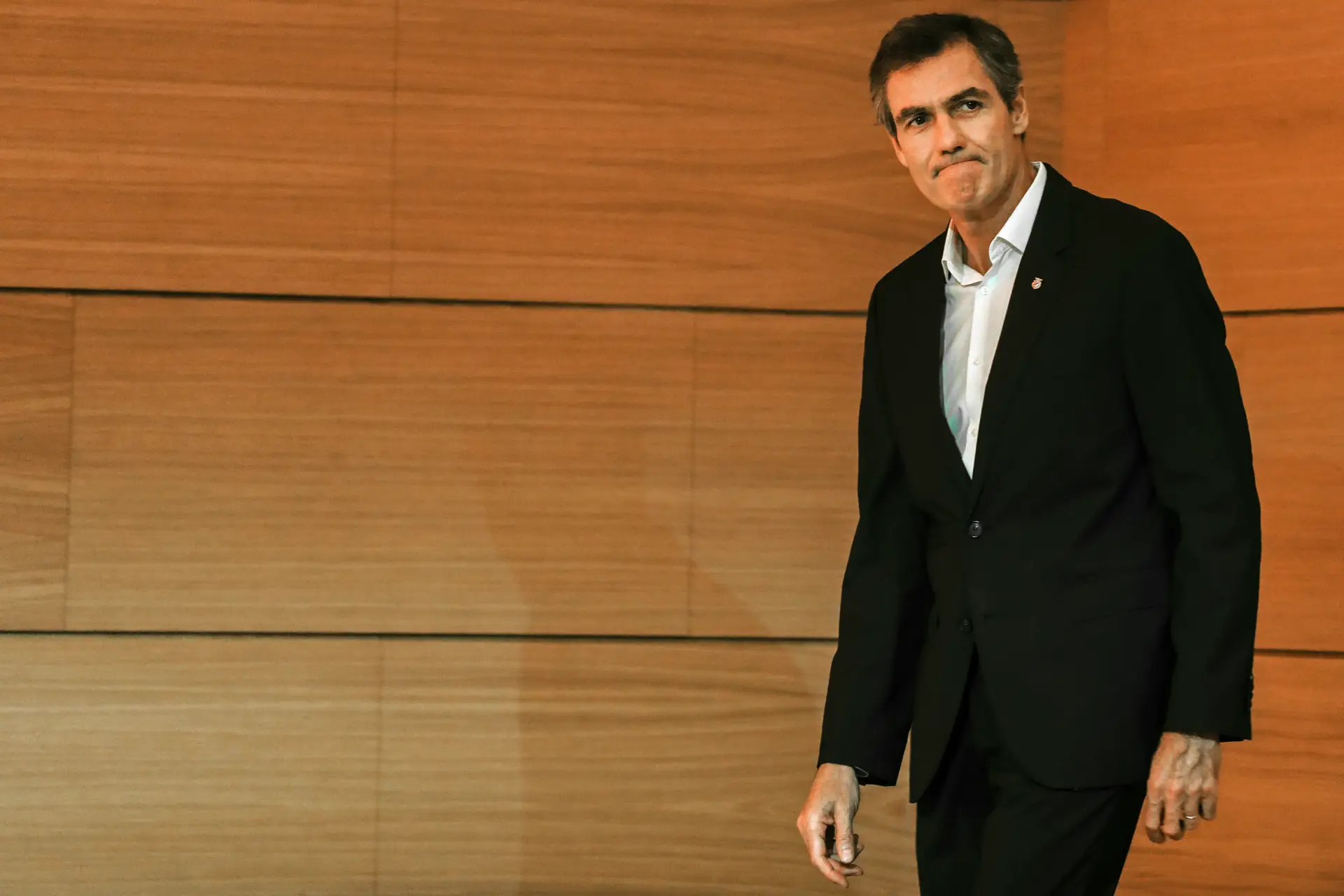 Noronha Lopes formaliza candidatura à presidência do Benfica