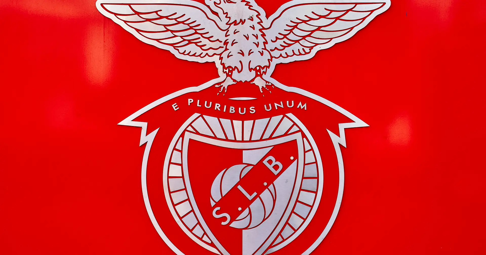 Dia de sorteios. FC Porto, Benfica, Sporting e SC Braga conhecem  adversários das competições europeias