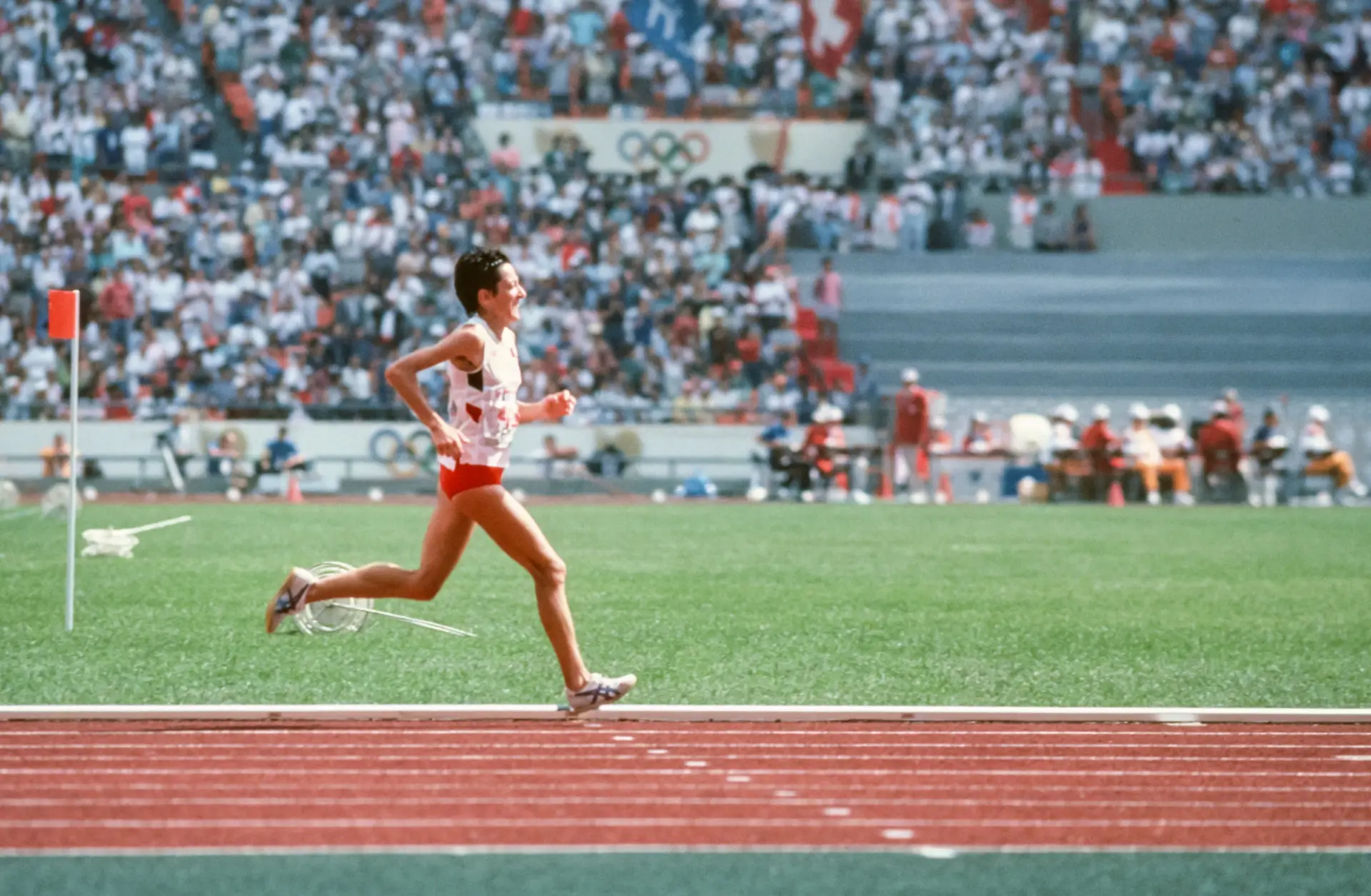 Rosa Mota conquistou a medalha de ouro nos Jogos Olímpicos de 1988, em Seul