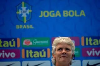 Pia Sundhage: "Costumo dizer que se querem jogar no Brasil, têm de jogar como se estivessem a dançar samba"
