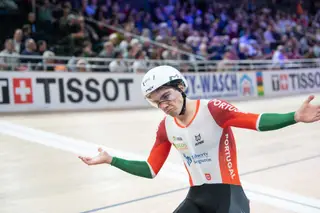 O novo campeão da Europa de scratch nos Europeus de ciclismo de pista é português