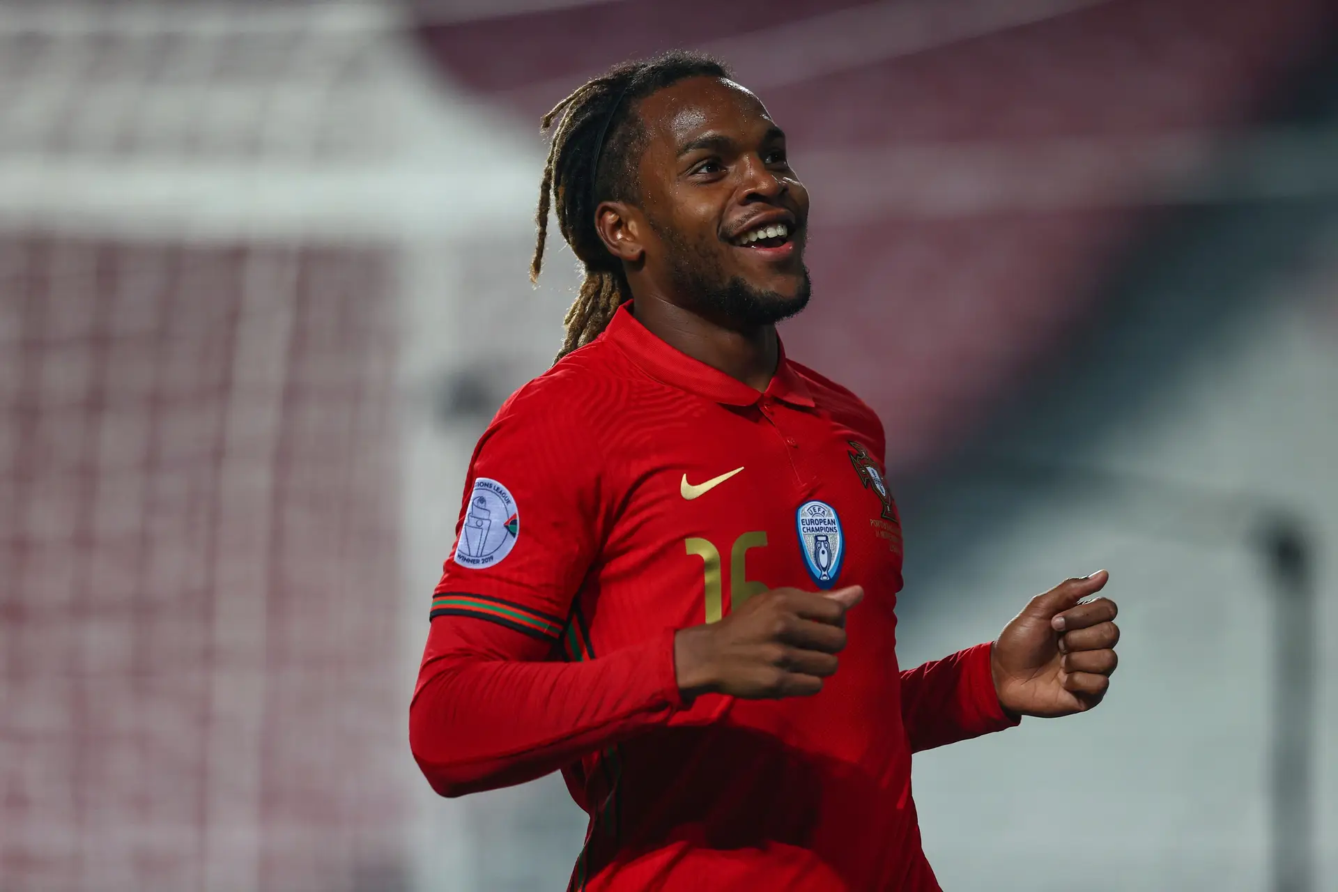 Renato Sanches: "Sinto-me muito melhor jogador do que em 2016, com mais capacidade"