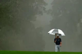 A diferença num Masters outonal: há trovoada e chuva, não há golfe