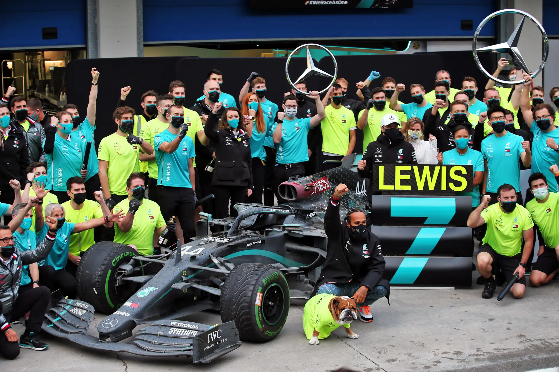 Hamilton fala em última corrida com carros bonitos na F1