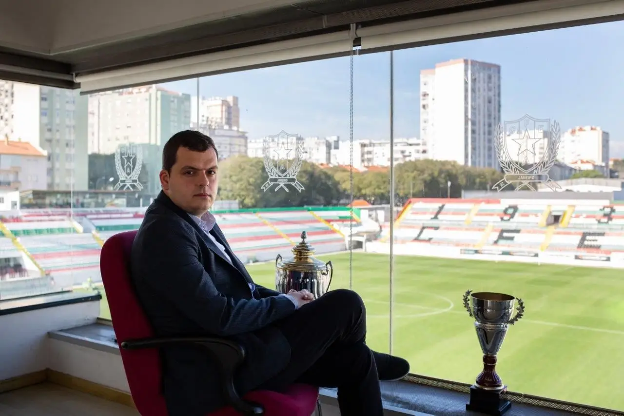 André Geraldes, que já esteve no Farense e no Sporting, é o presidente da SAD do Estrela