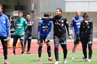 Òscar Hernández, os olhos que descobriram Take Kubo: "É muito mais difícil encontrar jogadores que solucionem problemas do que com bom pé"