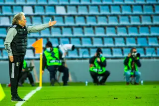 Jorge Jesus: "Não demos continuidade aos primeiros 45 minutos. Tivemos todas as possibilidades de ganhar o jogo aqui"