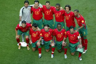 Ricardo, o segundo atrás à direita, a final do Euro2004