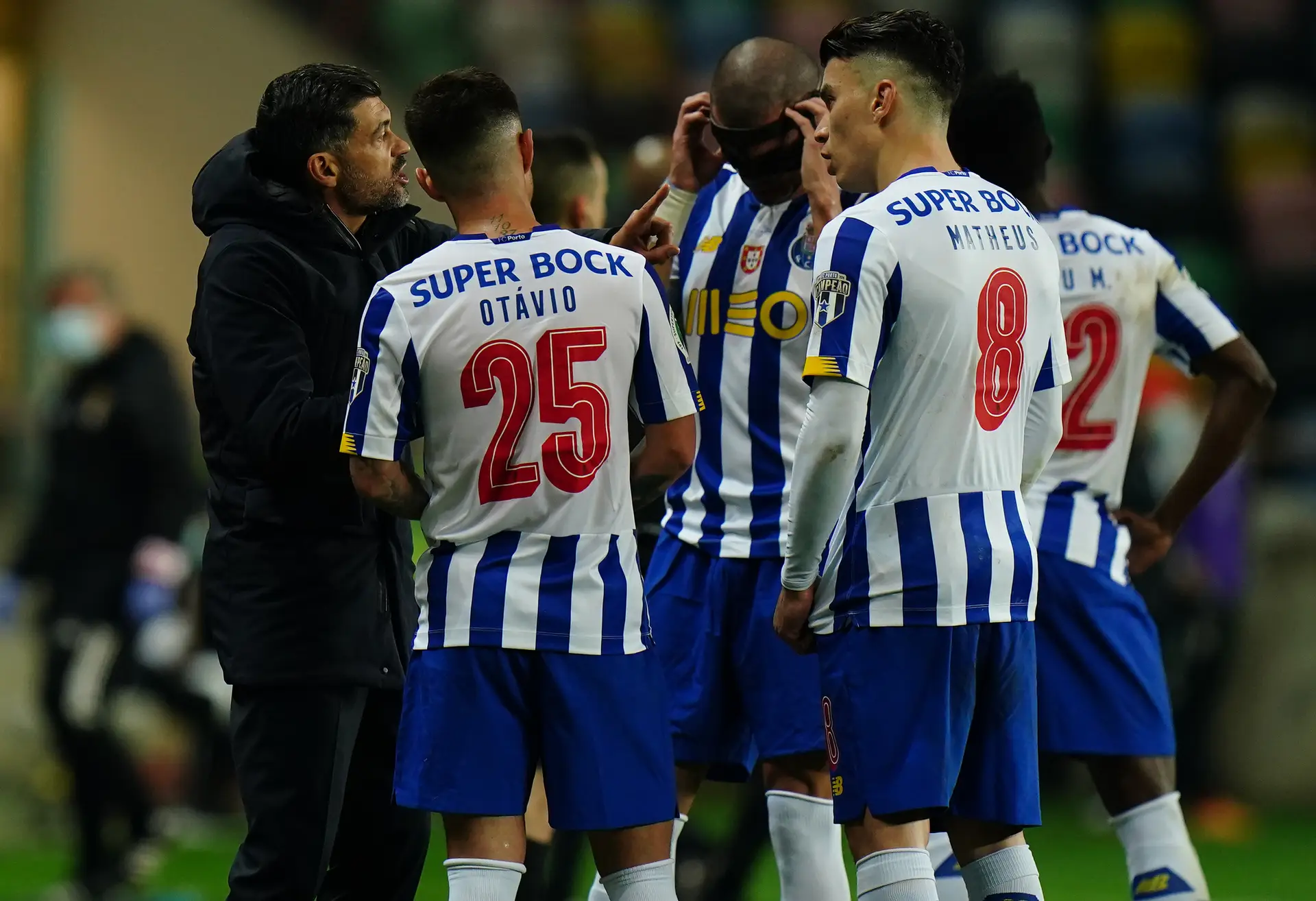 Leões da Base têm saldo positivo no segundo dia da Algarve Cup e