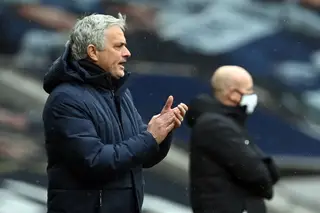 O contrato de José Mourinho com o Tottenham não tem cláusula de rescisão. Para dispensar o português, os Spurs terão de gastar muito