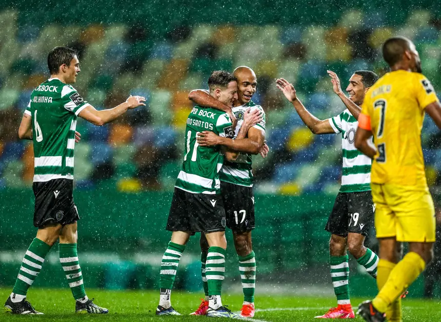 Sporting derrotado ao fim de seis meses: foram 16 jogos consecutivos sem  perder