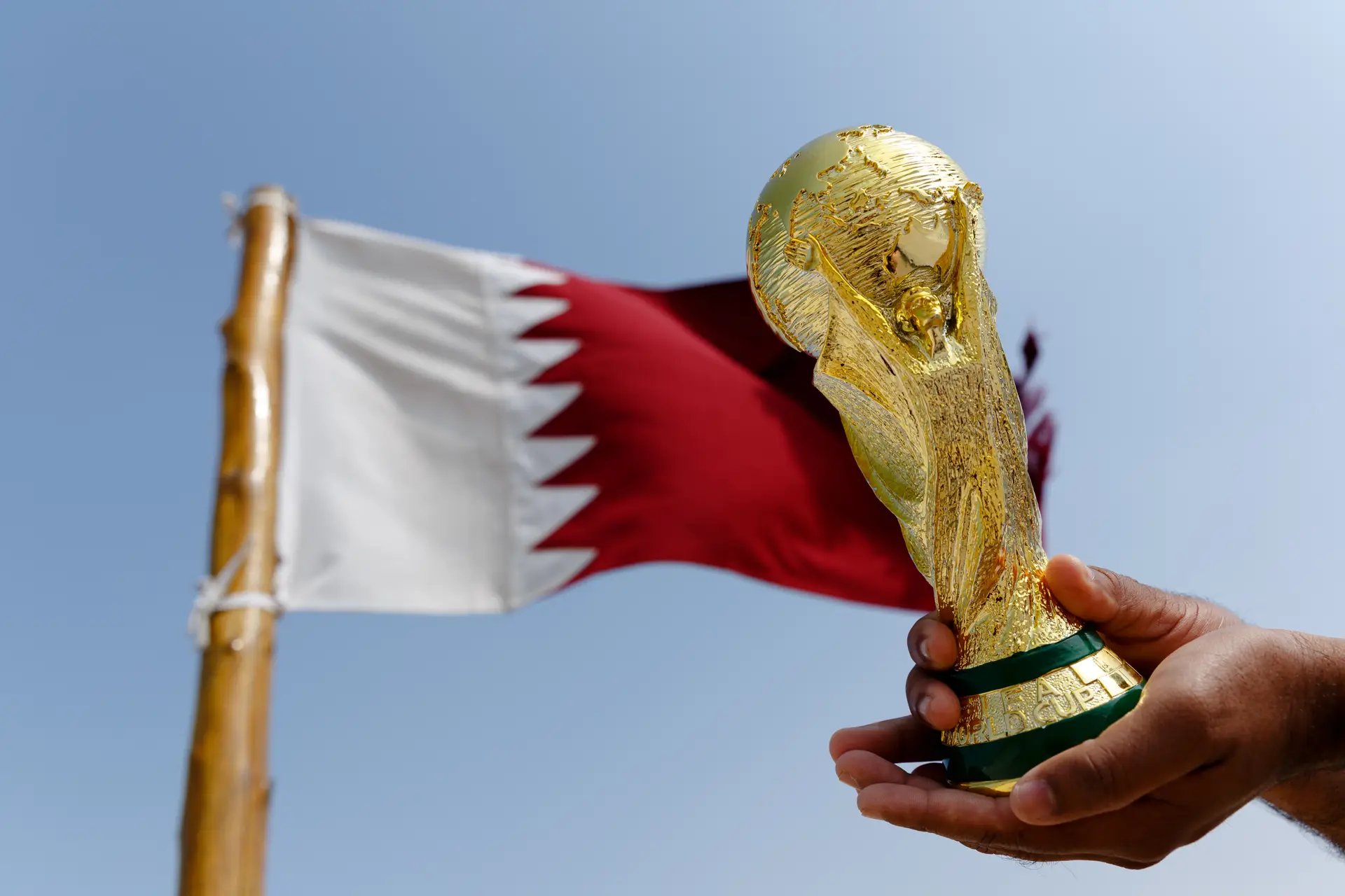 Mundial’2022. Mais de 6500 trabalhadores migrantes morreram no Qatar nos últimos 10 anos, diz o “Guardian”