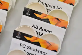 Nos jogos dos oitavos de final da Liga Europa há um duelo entre treinadores portugueses