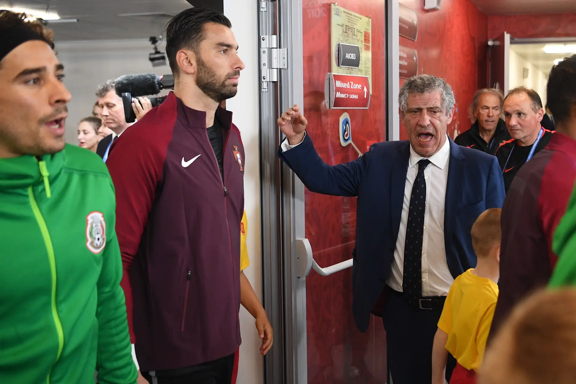 Fernando Santos e a chamada de Rui Patrício: "Está estável, perfeitamente normal. Vai seguir um protocolo médico durante dois ou três dias"