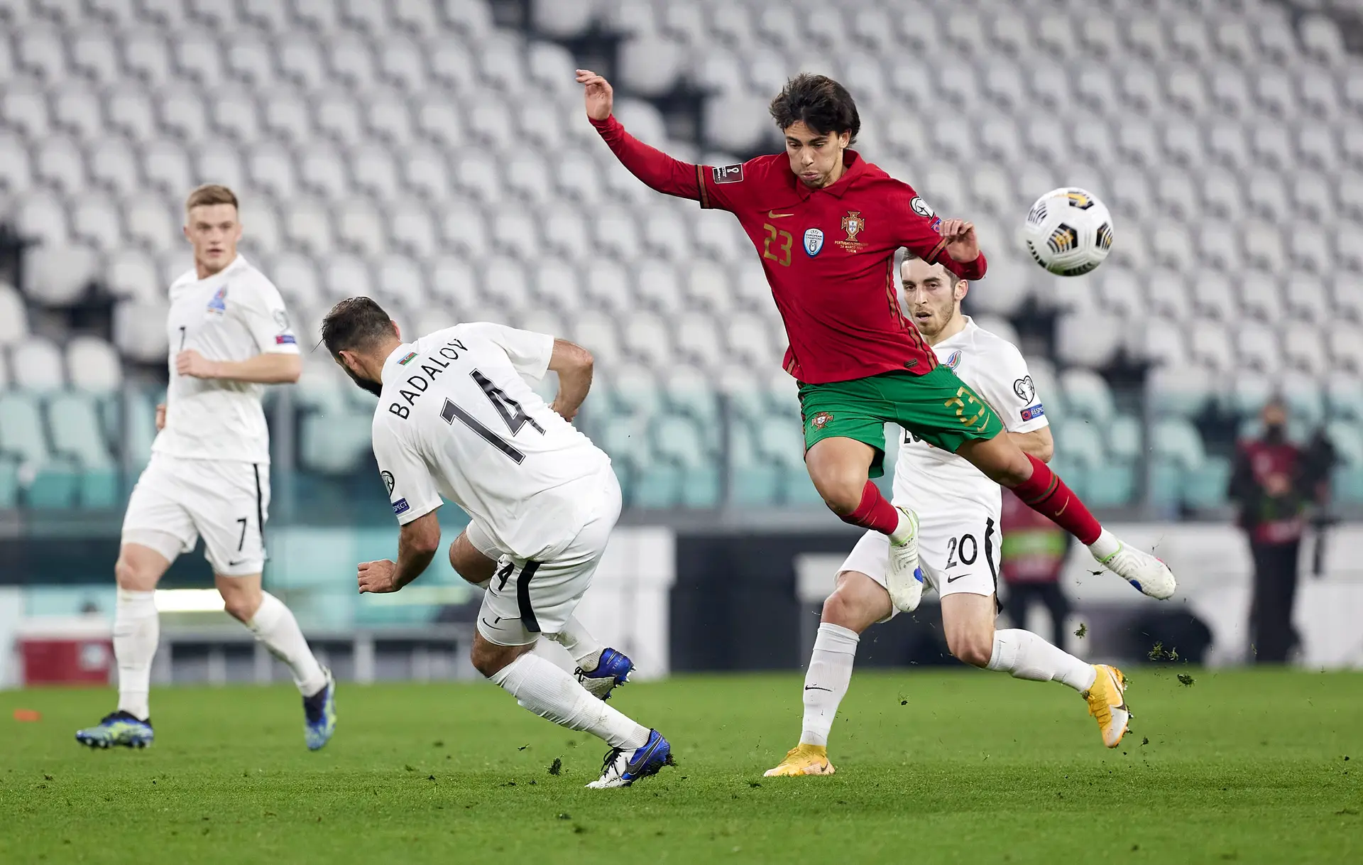 Ver: João Cancelo, Se jogar bem o clube vai querer-me em Direto