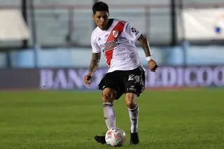 Coronavírus obriga Enzo Pérez a jogar lesionado e... como guarda-redes na Taça Libertadores