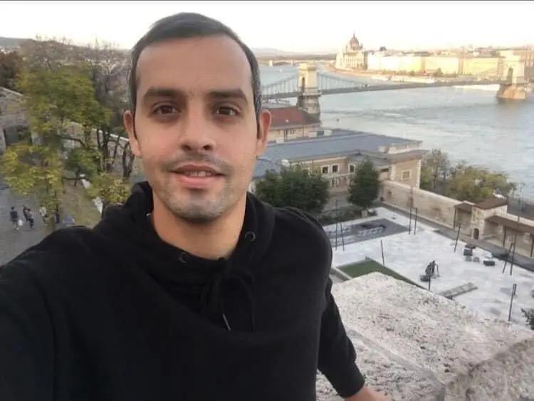Há uma ponte entre a Madeira e Budapeste para os amigos de Mauro. Mas é por eles que não irá ao estádio ver Portugal jogar
