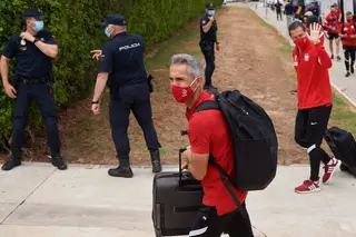 Imprensa brasileira analisa Paulo Sousa, o seu estilo ofensivo e as despedidas polémicas