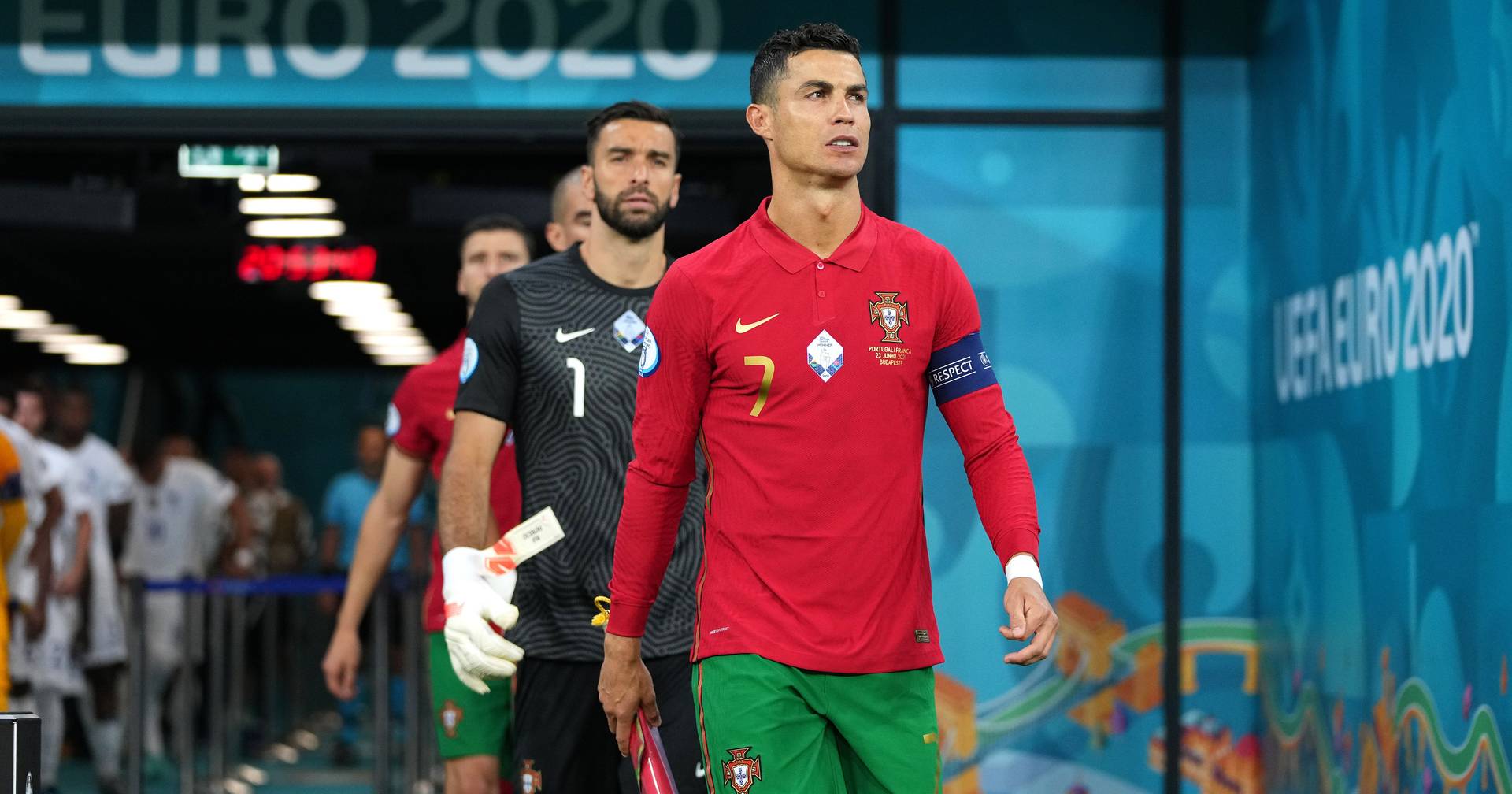 O grito da vitória - Cristiano Ronaldo - ( SIM ) on Make a GIF