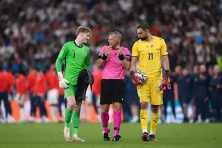 UEFA e a arbitragem no Europeu: "Foi um verdadeiro sucesso. Tivemos 51 jogos sem críticas"