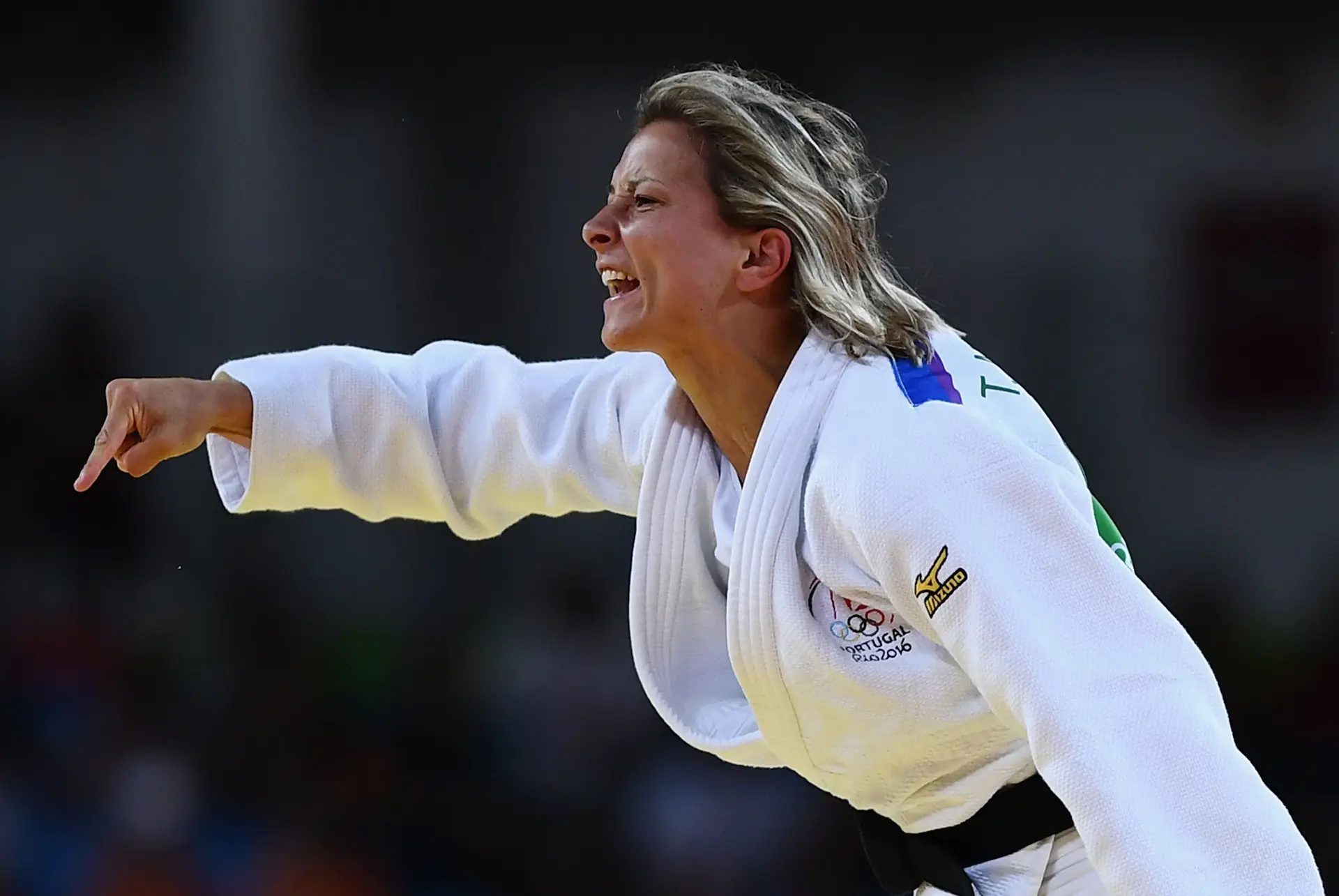 Federação de judo só poderia cortar financiamento a Telma Monteiro com processo disciplinar ou de doping, mas o Comité Olímpico nada recebeu