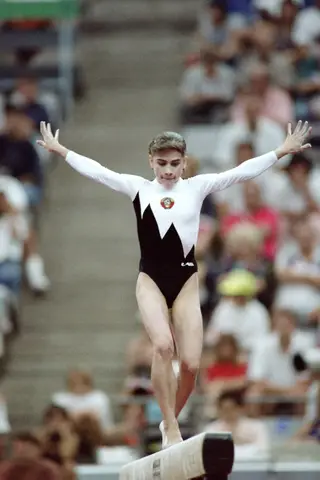Oksana Chusovitina nos Jogos Olímpicos de 1992, em Barcelona. Tinha 17 anos