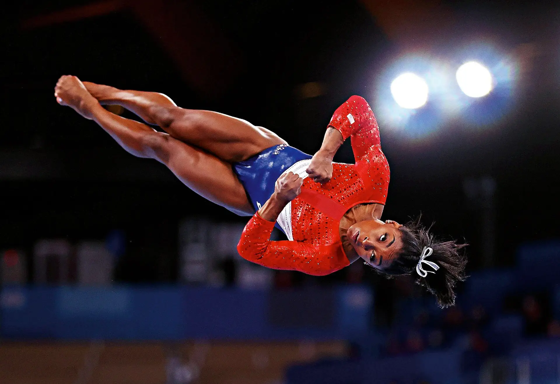 Simone Biles já conquistou quatro medalhas de ouro e uma de bronze em Jogos Olímpicos (todas no Rio de Janeiro 2016) e 25 em Mundiais de ginástica artística (sendo 19 de ouro, 3 de prata e 3 de bronze)