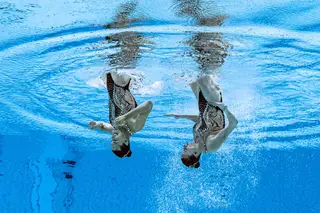 Na entrega das medalhas na natação sincronizada, as atletas ucranianas foram anunciadas como russas. Organização dos Jogos pediu desculpa