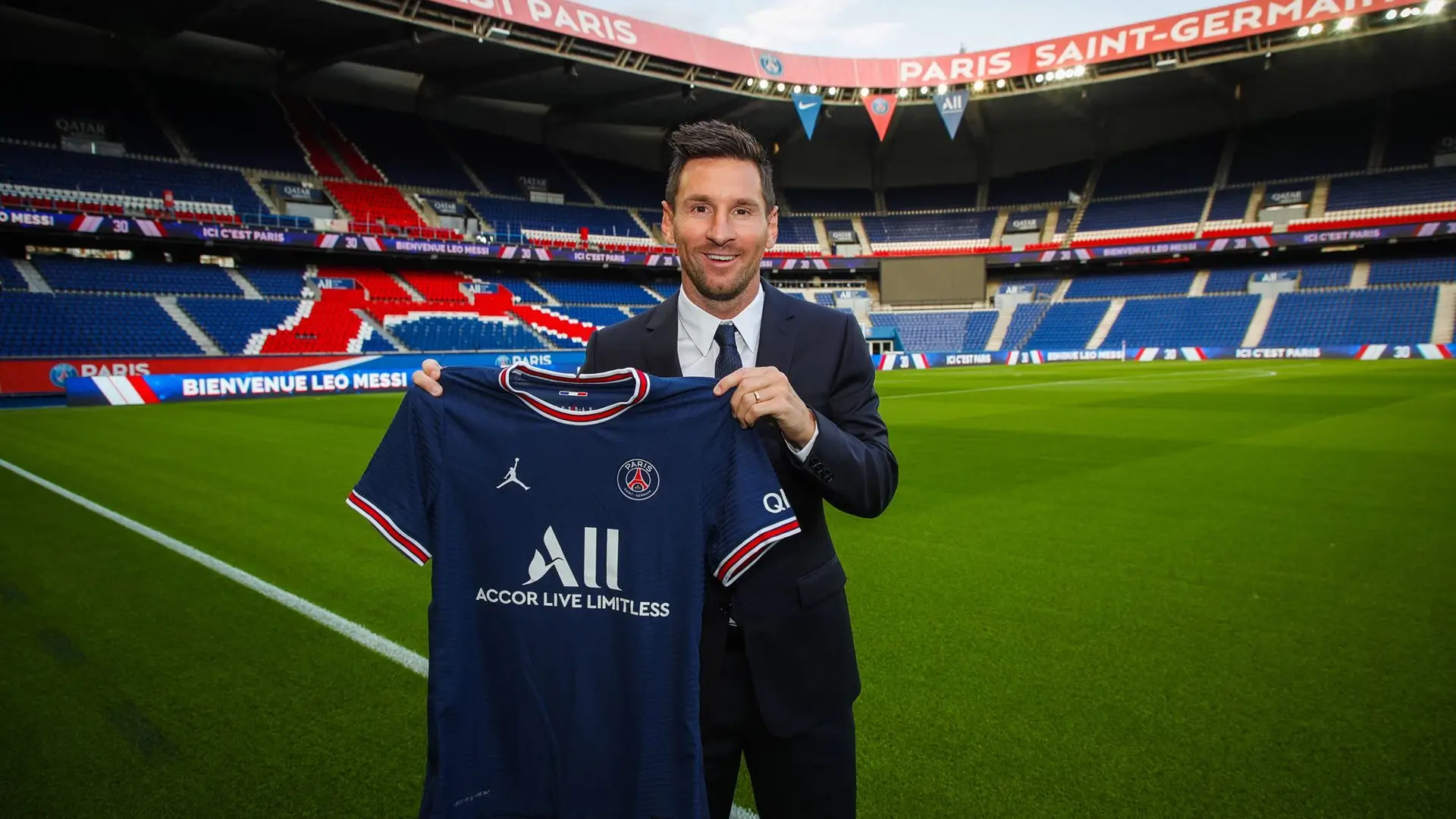 É oficial em Paris: ici c'est Messi