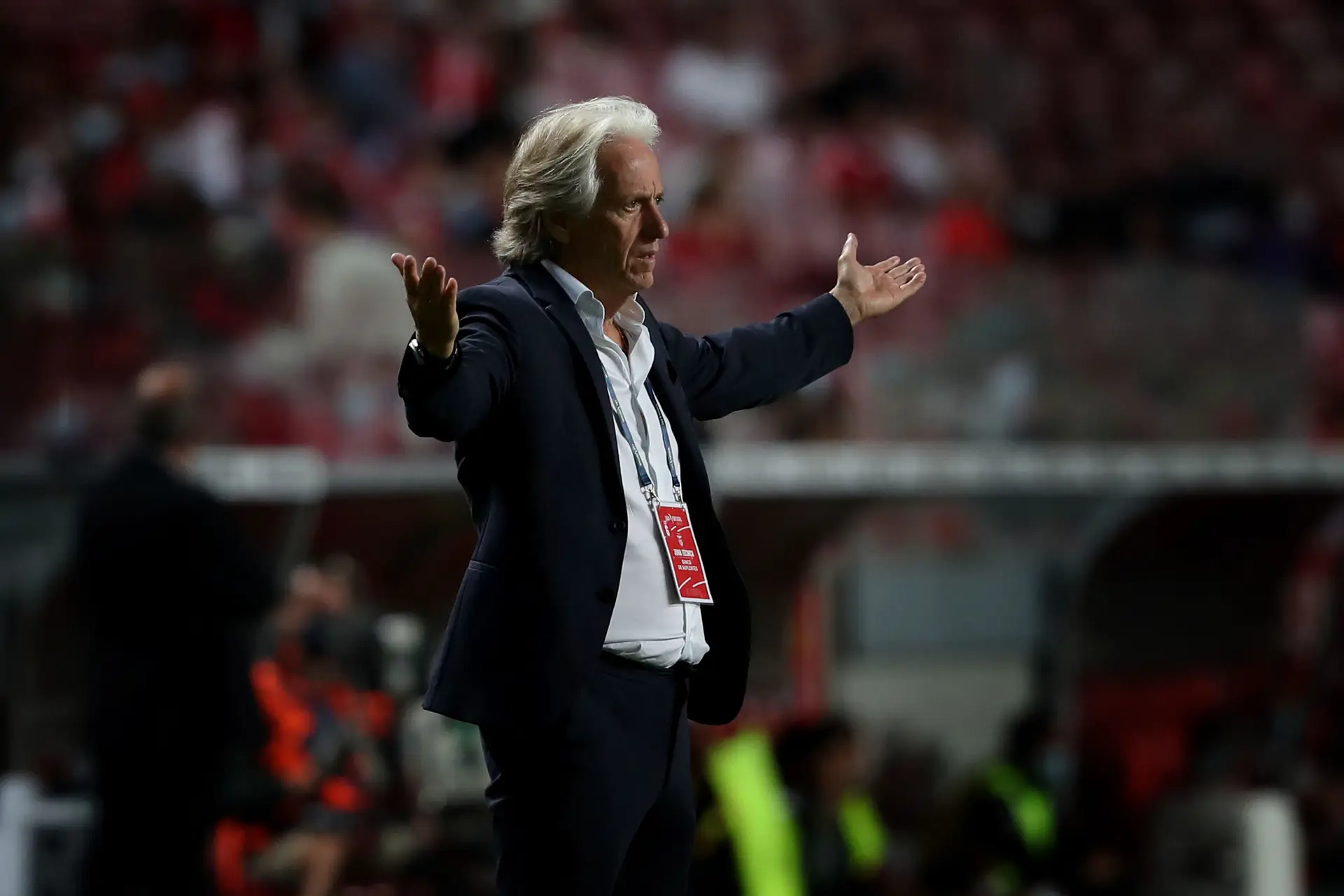 Jorge Jesus: "Não vejo que o Barcelona seja uma equipa que passe do 8 para o 80 por não ter o Messi. Só perdeu um jogo"