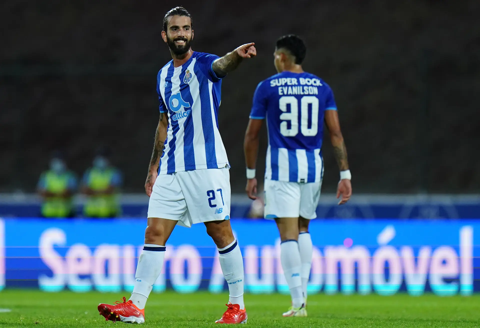 Olá, eu sou o Sérgio Oliveira e quero recuperar o meu protagonismo no FC Porto