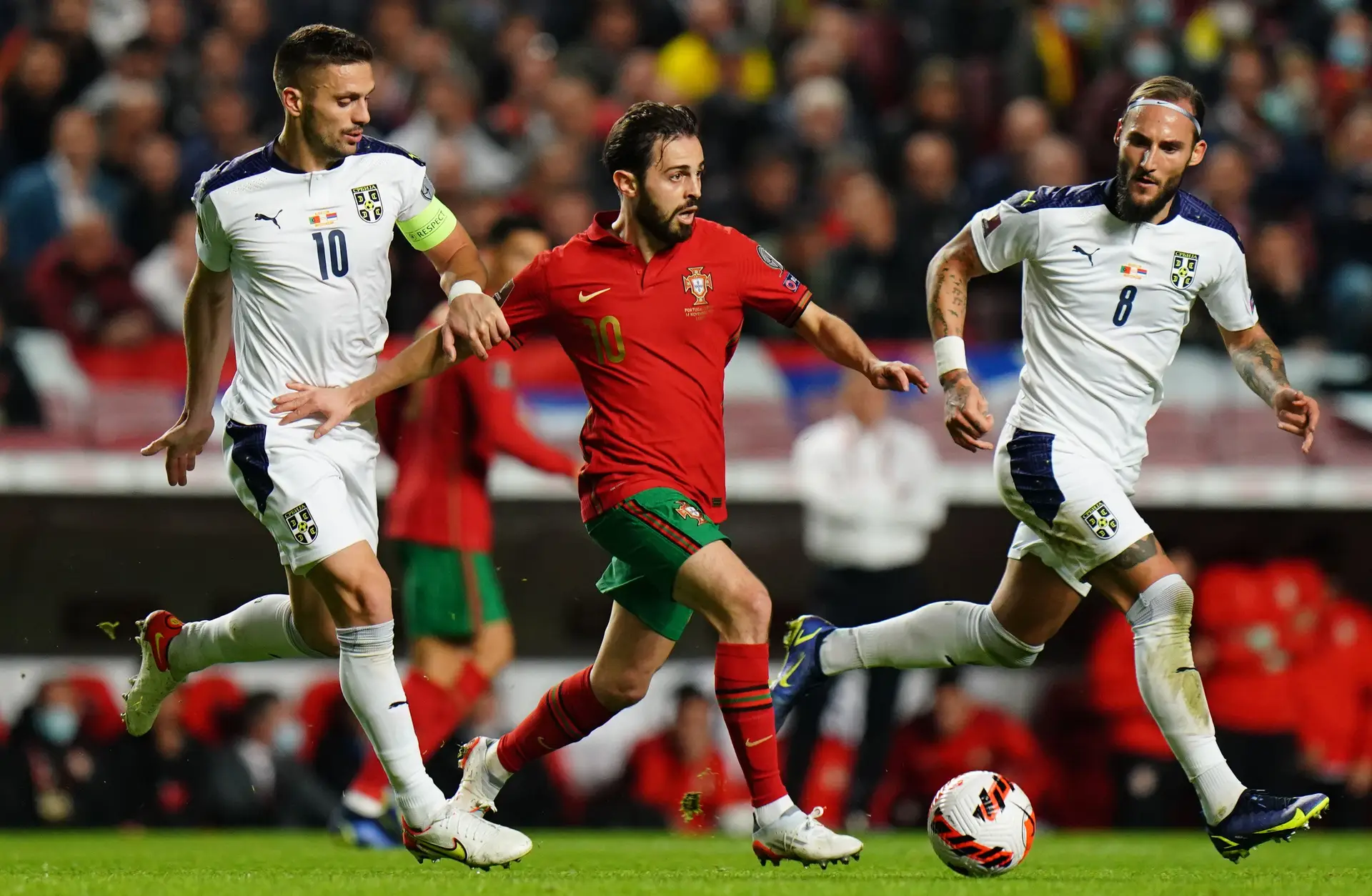 Bernardo Silva: “Péssimo jogo. Não houve sequer 10 minutos em que Portugal estivesse melhor. É pouco admissível”