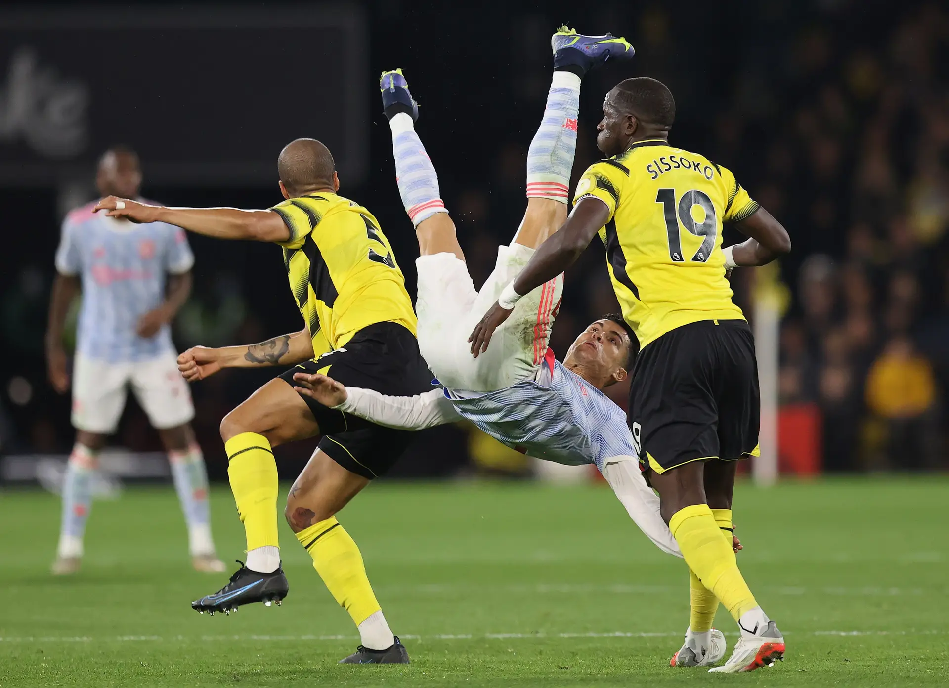 De mal a pior: Manchester United goleado pelo Watford