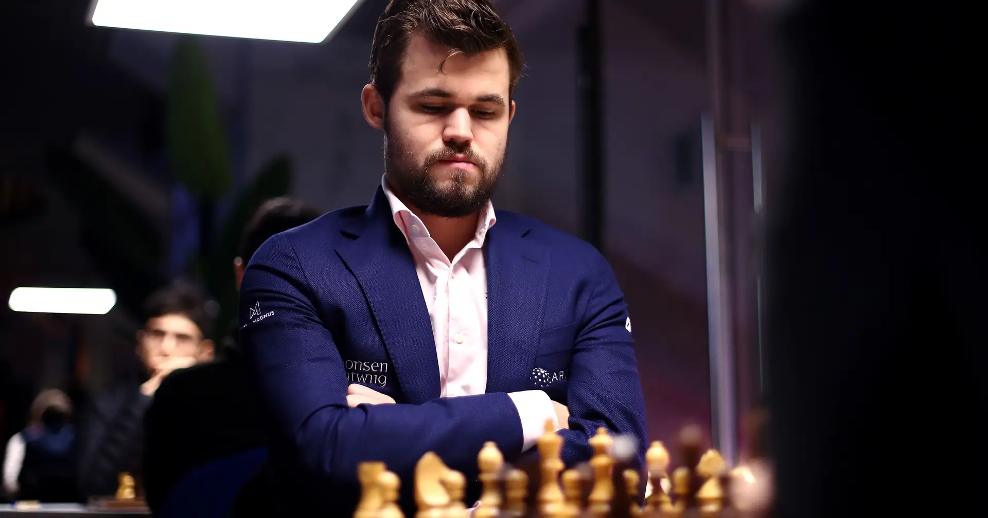 O Dia em que Magnus Carlsen Quase Perdeu o Posto de Número 1