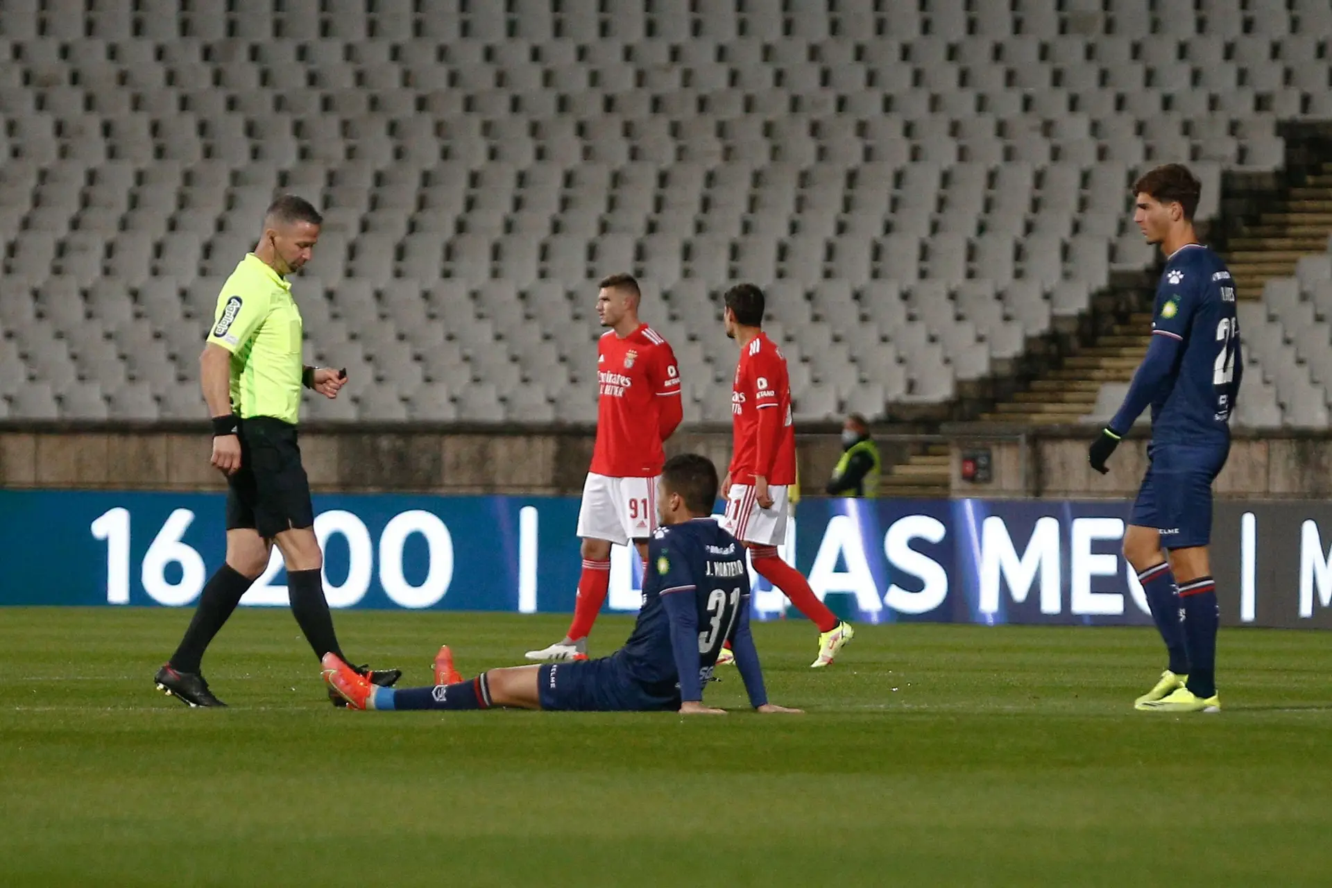 Belenenses SAD - Benfica. DGS diz que “não se pronuncia sobre a realização de jogos de futebol”