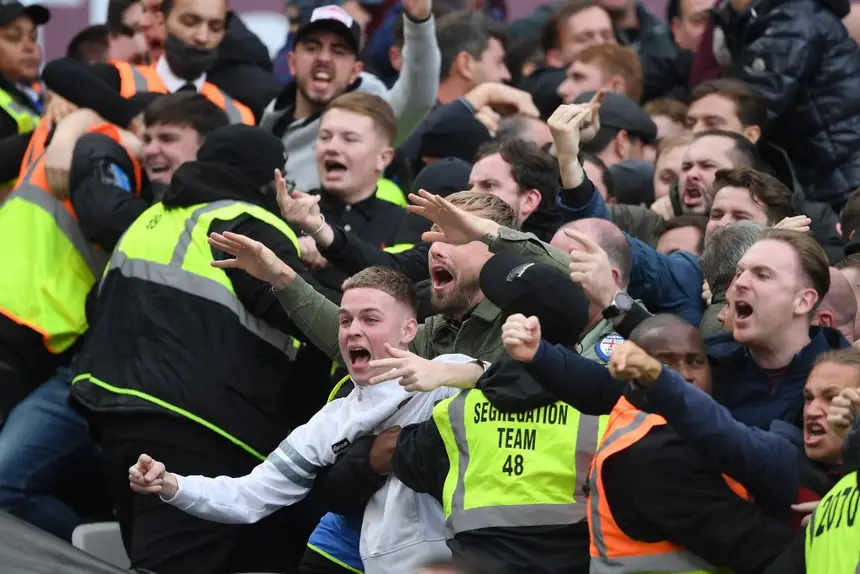 Empate entre Manchester City e West Ham deixa título inglês em aberto