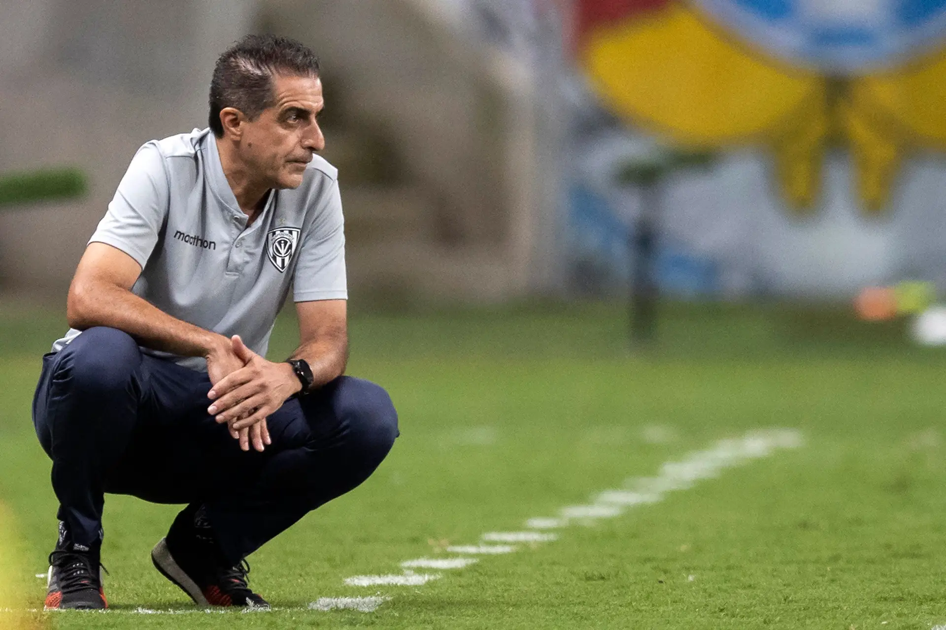 O treinador português durante um jogo pelo Independiente del Valle