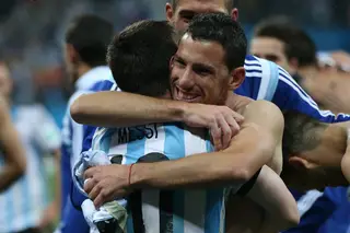 “Imagina o Leo a jogar no futebol argentino, a viver em Rosário. Uma loucura”: Maxi Rodríguez recordou carreira e falou em Messi no Newell's
