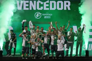 Futsal: Sporting bate Benfica e conquista Supertaça