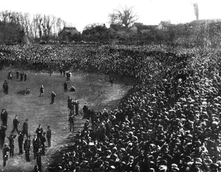 Inglaterra bate a Escócia na comemoração dos 150 anos do primeiro jogo de  seleções