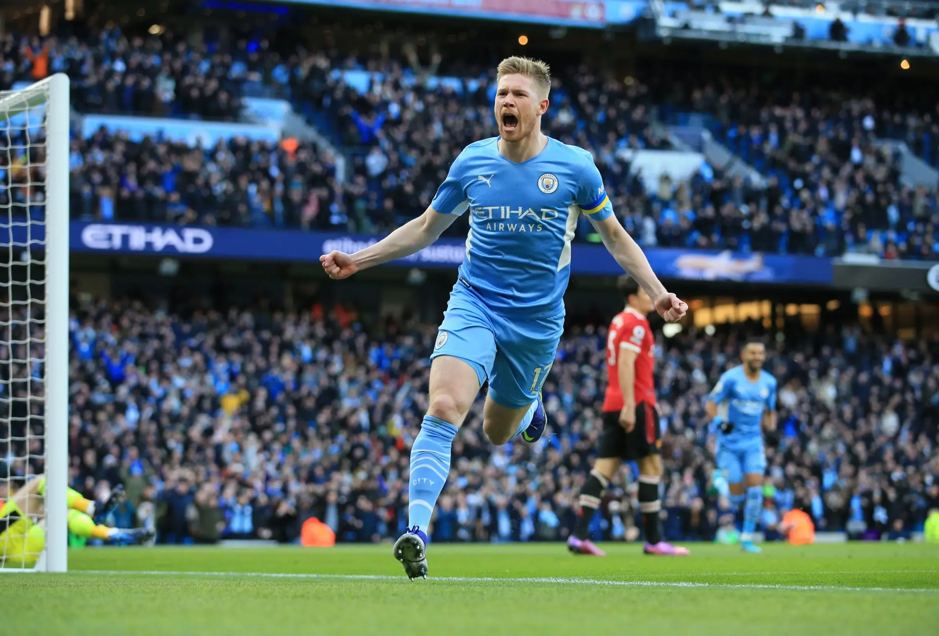 Kevin de Bruyne, o rei de uma City que se vai mantendo azul celeste