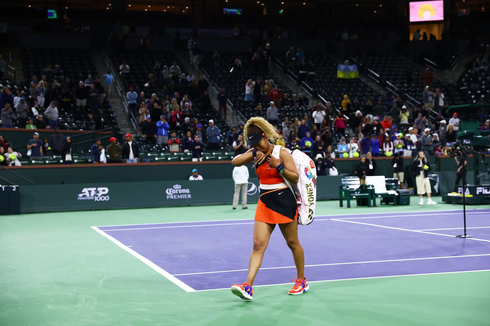 “Naomi, não prestas”. O insulto vindo das bancadas que deixou Osaka em lágrimas e a levou à derrota em Indian Wells