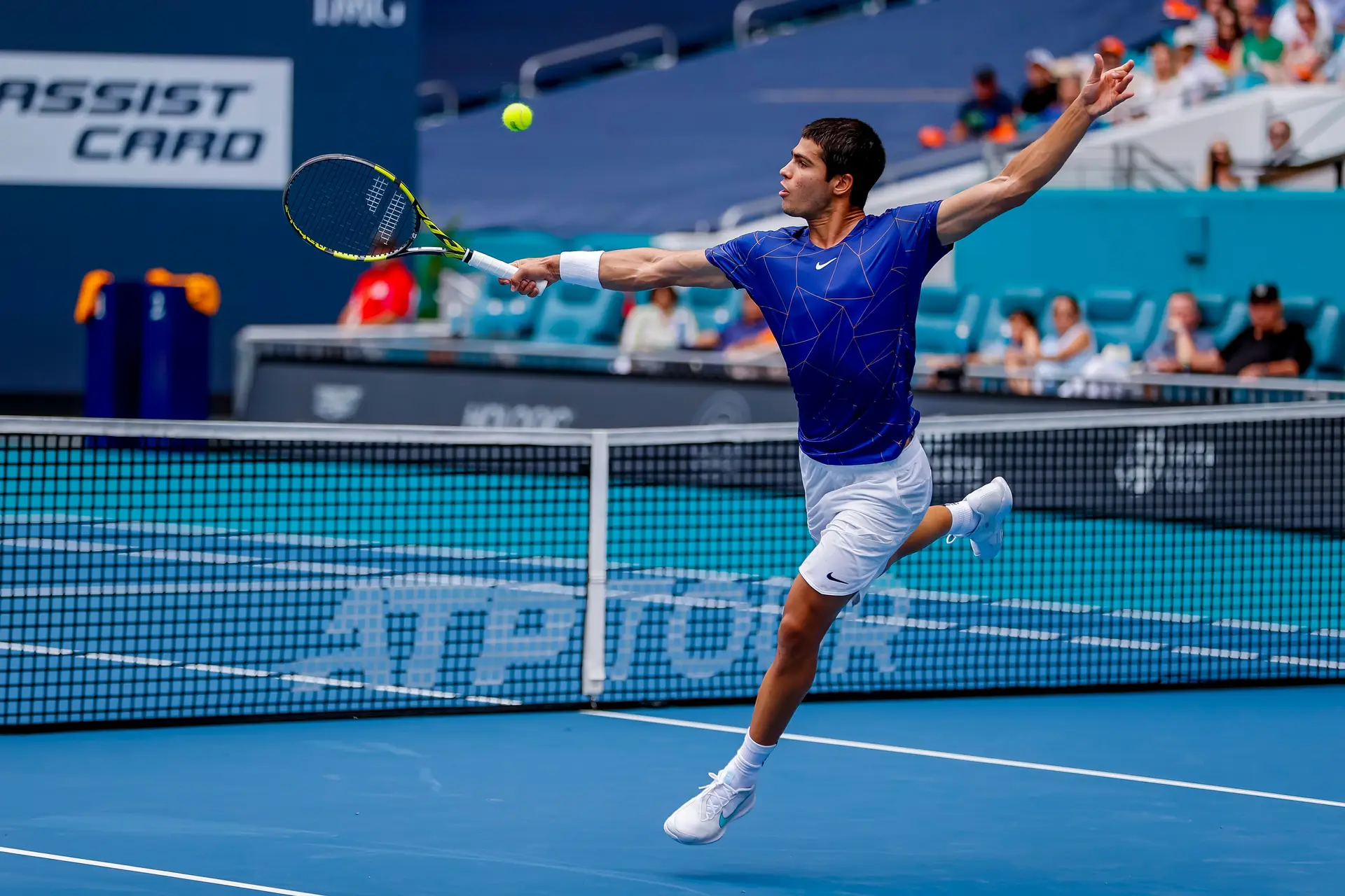 Nadal vence duelo espanhol contra Alcaraz e vai enfrentar Fritz na final em  Indian Wells, tênis