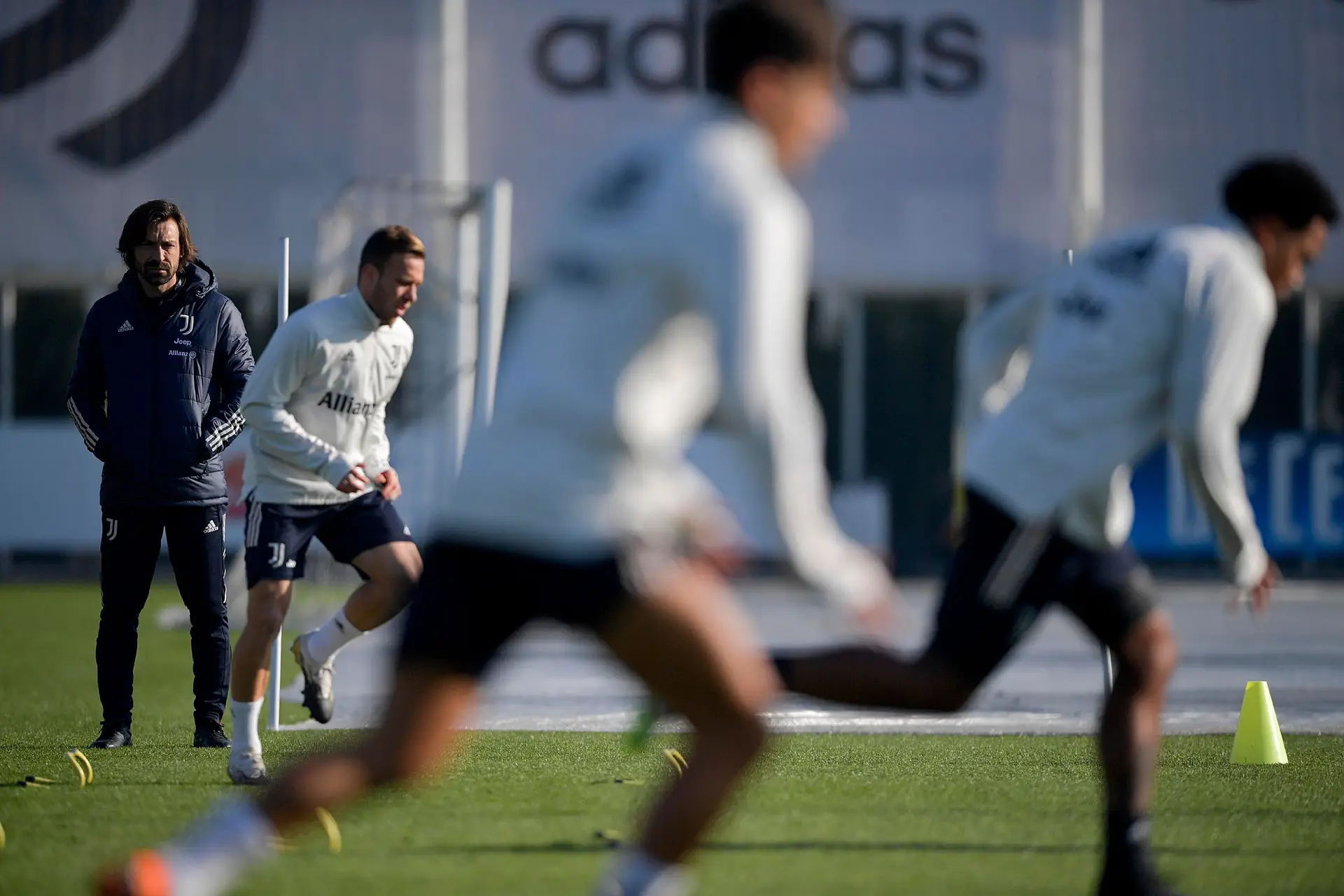 Eu prefiro jogar contra os melhores, diz Júlio Sérgio sobre o PSG