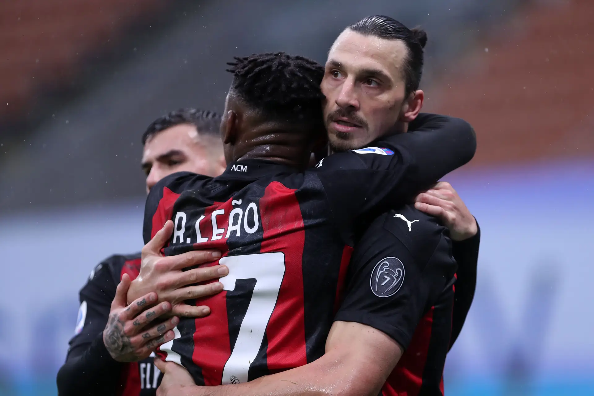 Zlatan Ibrahimovic. Italianos avisam que pode estar a chegar ao fim a carreira de uma das maiores personalidades do futebol