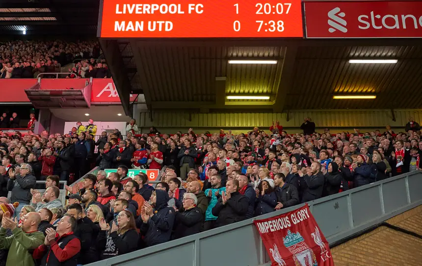 Liverpool conquista sexto título e se torna o terceiro maior